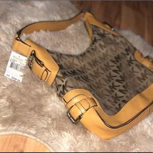 🚫SOLD🚫 Michael Kors hobo NWT